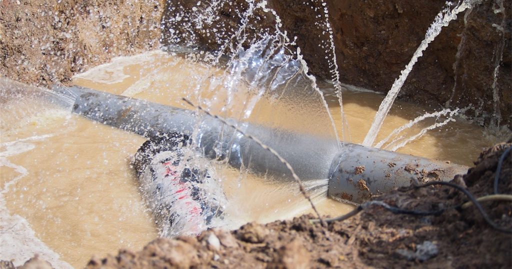 Jackson MS broken water main