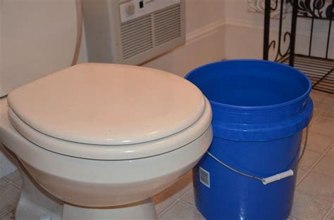 backup water in bucket